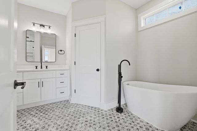 145 Oak Bay Dr., Georgetown, SC 29440