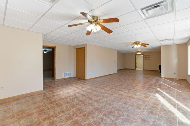 5301 W 81st St N, Valley Center, KS 67147