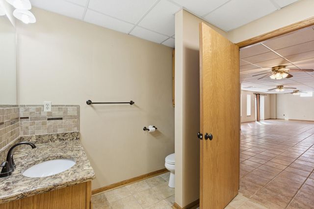 5301 W 81st St N, Valley Center, KS 67147