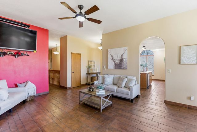 5301 W 81st St N, Valley Center, KS 67147