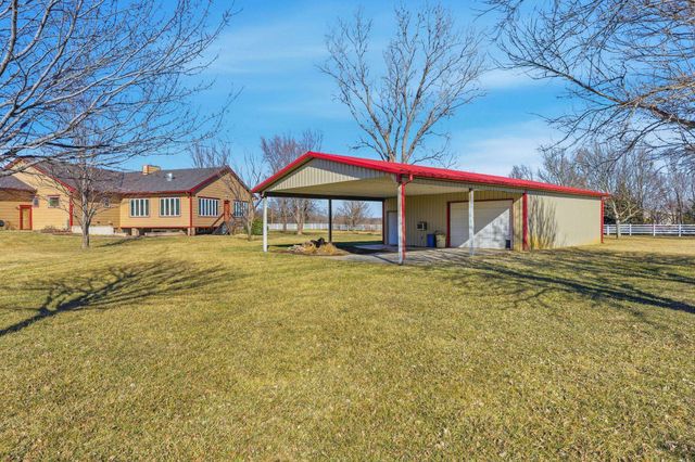 5301 W 81st St N, Valley Center, KS 67147
