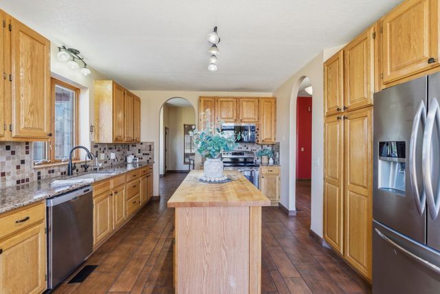 5301 W 81st St N, Valley Center, KS 67147