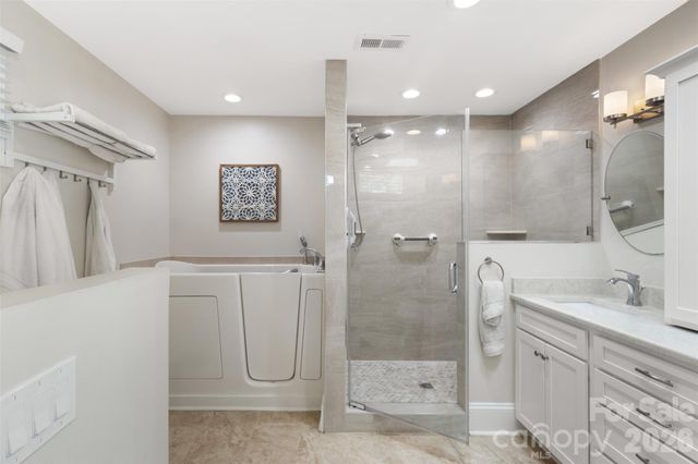 265 Anthony Circle, Charlotte, NC 28211