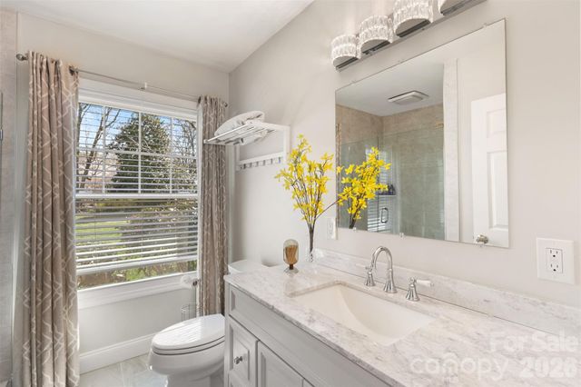 265 Anthony Circle, Charlotte, NC 28211