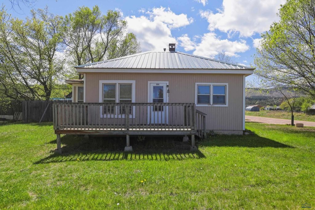 201 S 3RD ST, Piedmont, SD 57769