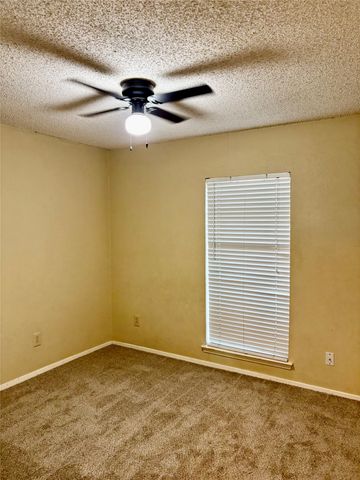 618 Pyramid Drive, Garland, TX 75040