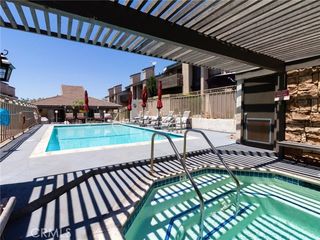 2298 Rose Avenue 110, Signal Hill, CA 90755