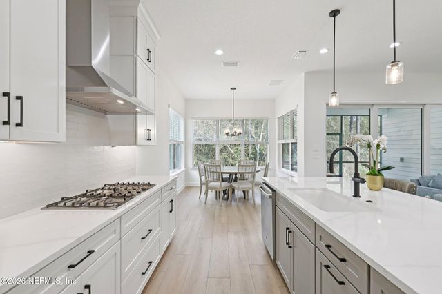 800 NAVIGATORS Road, St. Johns, FL 32259