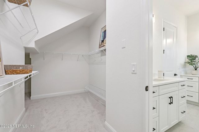 800 NAVIGATORS Road, St. Johns, FL 32259