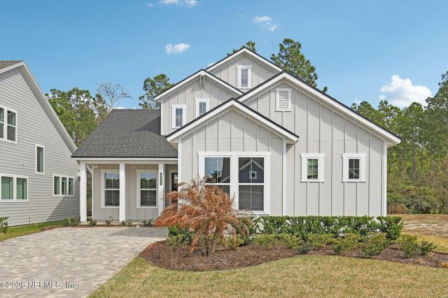 800 NAVIGATORS Road, St. Johns, FL 32259