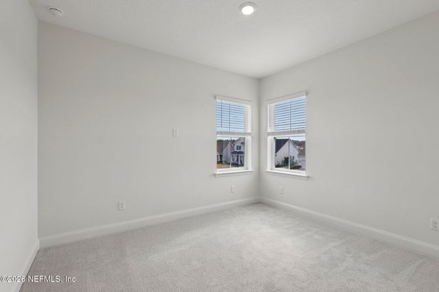 800 NAVIGATORS Road, St. Johns, FL 32259