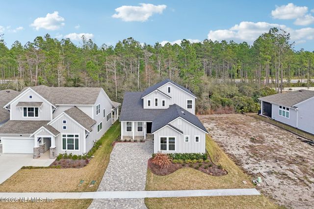 800 NAVIGATORS Road, St. Johns, FL 32259