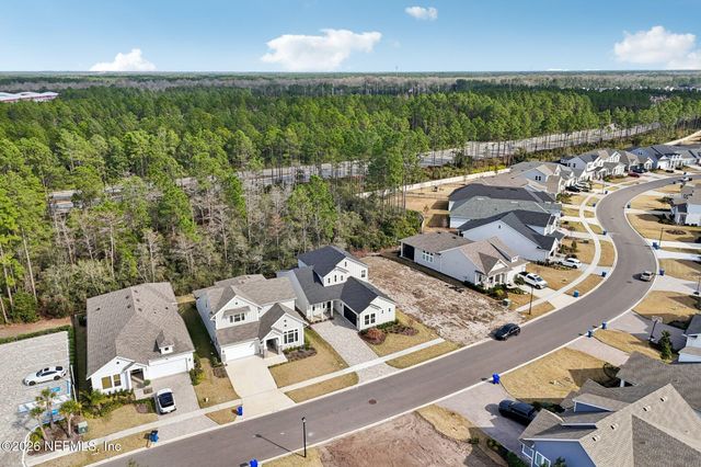 800 NAVIGATORS Road, St. Johns, FL 32259