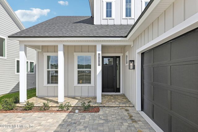 800 NAVIGATORS Road, St. Johns, FL 32259