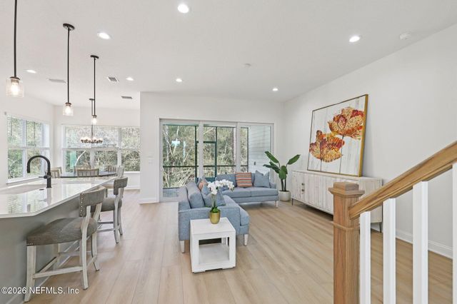 800 NAVIGATORS Road, St. Johns, FL 32259