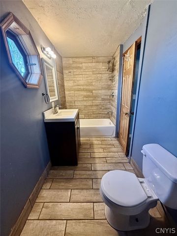 247 County Route 62, Richland, NY 13142