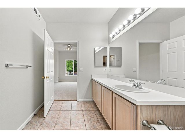 8707 E Florida Ave 910, Denver, CO 80247