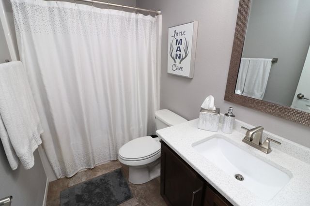 4515 12th Street S, Moorhead, MN 56560