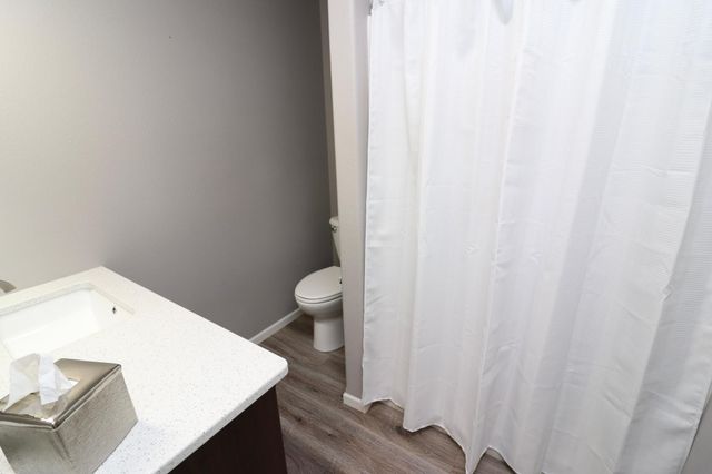 4515 12th Street S, Moorhead, MN 56560