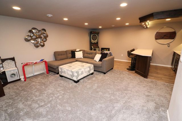 4515 12th Street S, Moorhead, MN 56560