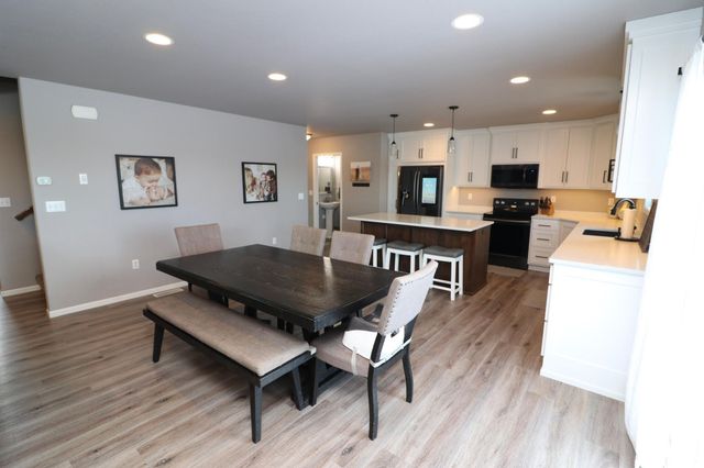 4515 12th Street S, Moorhead, MN 56560