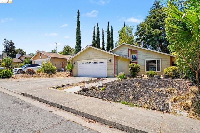 4004 S Royal Links Cir, Antioch, CA 94509