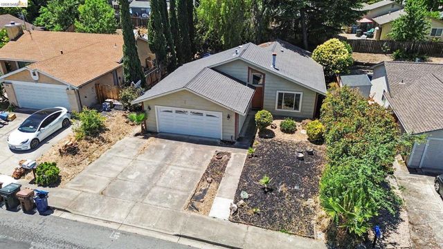 4004 S Royal Links Cir, Antioch, CA 94509