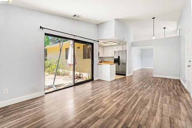 4004 S Royal Links Cir, Antioch, CA 94509