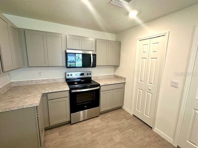 9 RIPTON PLACE, Palm Coast, FL 32164