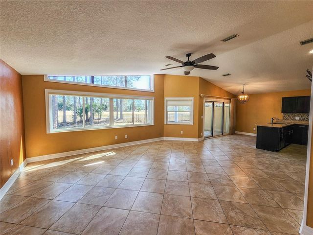 31 LAGO VISTA PLACE, Palm Coast, FL 32164