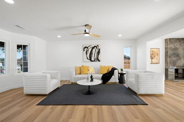 2858 Lehigh Court, Oceanside, CA 92056