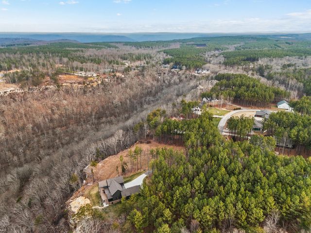 235 Pine Knot Pass, Jasper, TN 37347