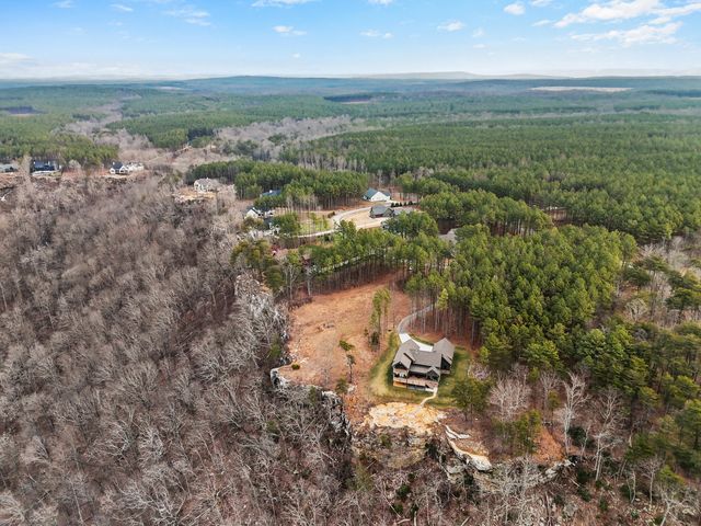 235 Pine Knot Pass, Jasper, TN 37347