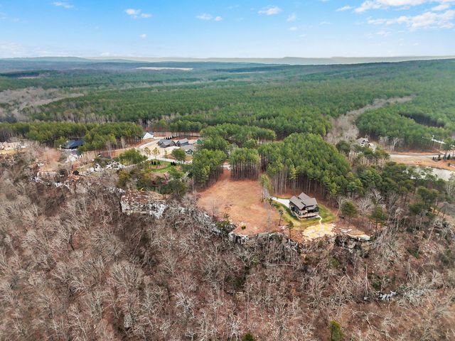 235 Pine Knot Pass, Jasper, TN 37347