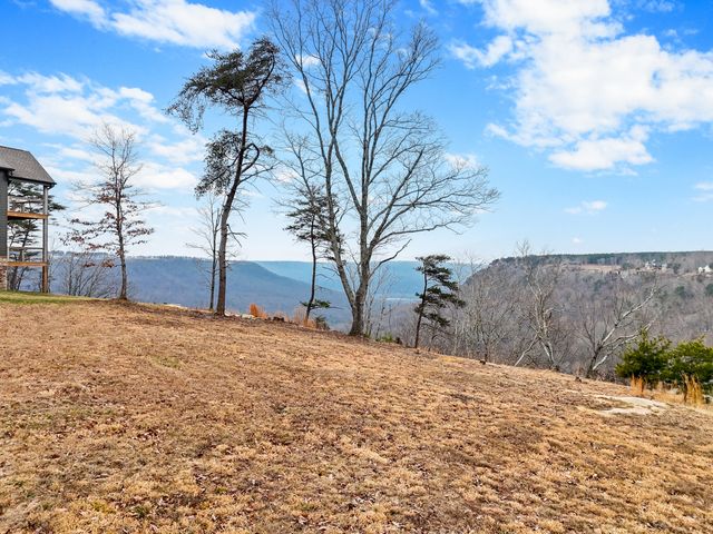 235 Pine Knot Pass, Jasper, TN 37347