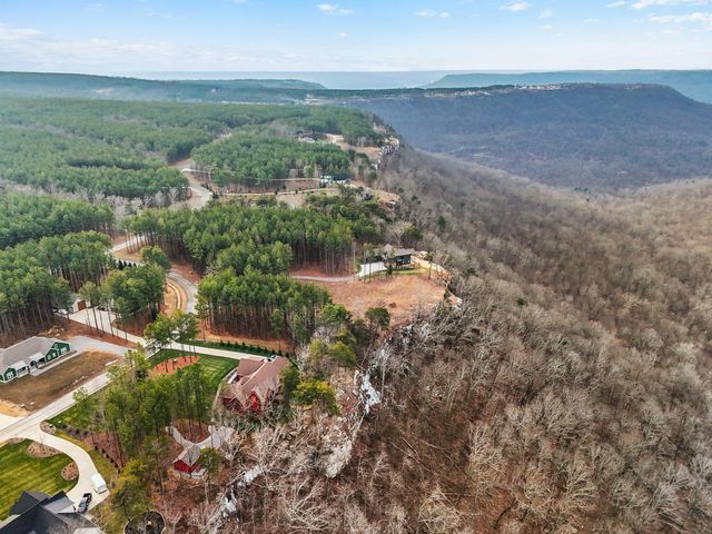 235 Pine Knot Pass, Jasper, TN 37347