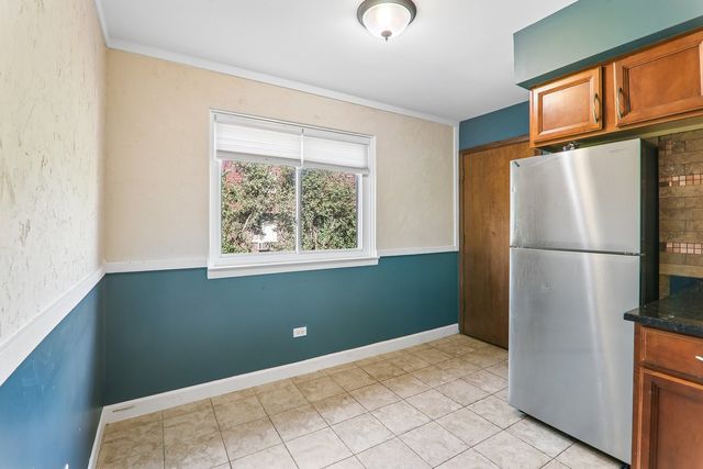 9616 Bianco Terrace C, Des Plaines, IL 60016
