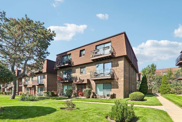 9616 Bianco Terrace C, Des Plaines, IL 60016