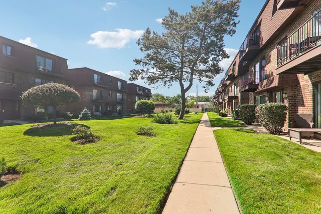 9616 Bianco Terrace C, Des Plaines, IL 60016