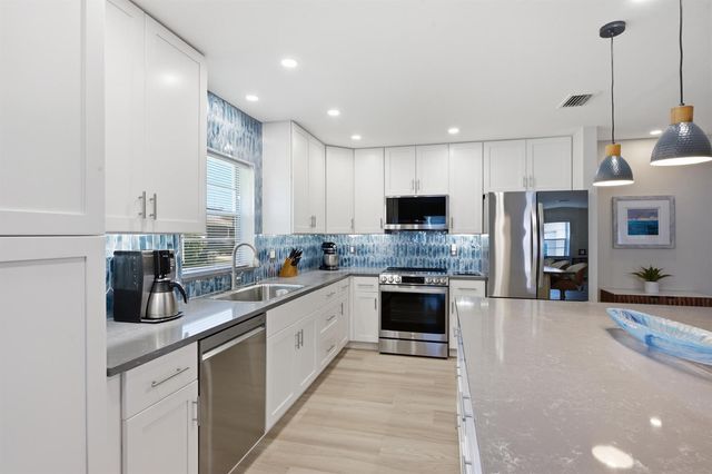 6125 Stanley Lane, Delray Beach, FL 33484