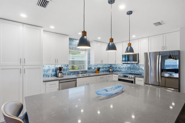 6125 Stanley Lane, Delray Beach, FL 33484