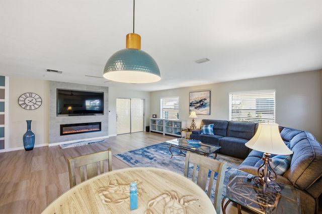 6125 Stanley Lane, Delray Beach, FL 33484