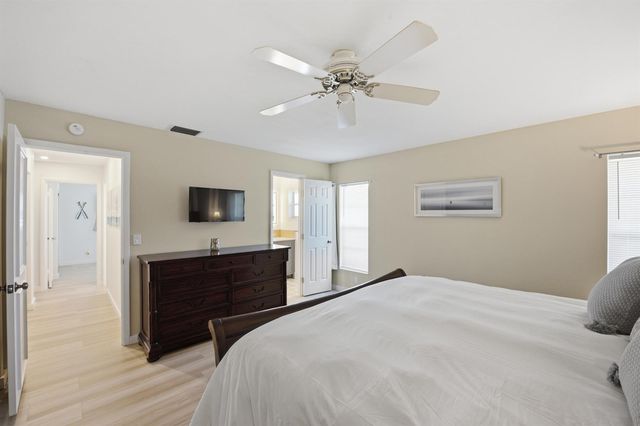 6125 Stanley Lane, Delray Beach, FL 33484
