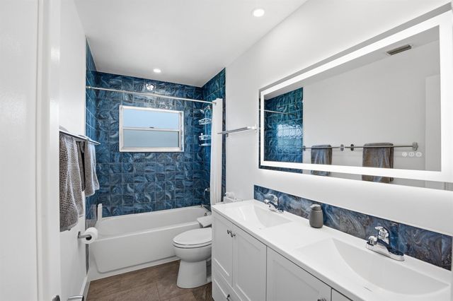 6125 Stanley Lane, Delray Beach, FL 33484