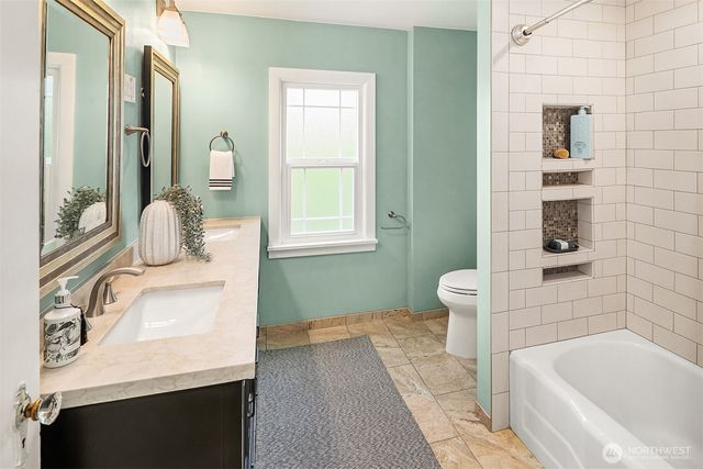 8715 Bowdoin Way, Edmonds, WA 98026