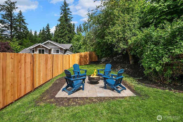 8715 Bowdoin Way, Edmonds, WA 98026