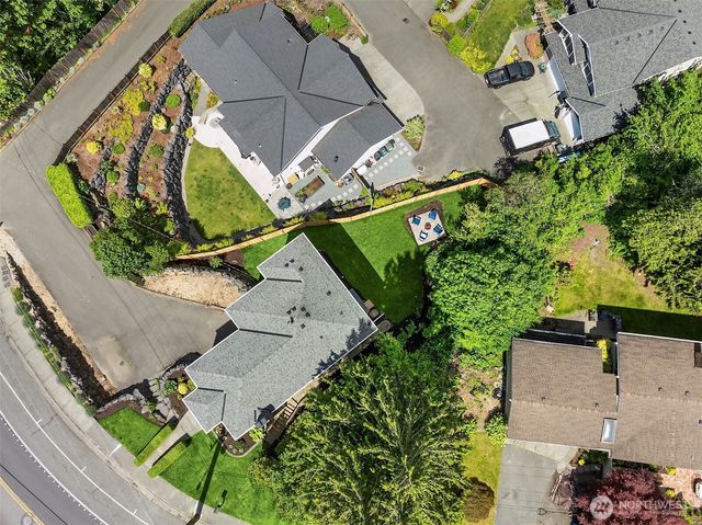 8715 Bowdoin Way, Edmonds, WA 98026