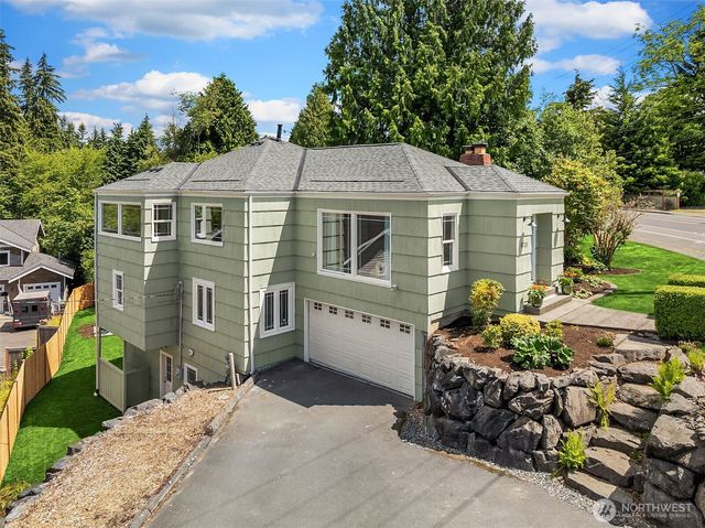 8715 Bowdoin Way, Edmonds, WA 98026