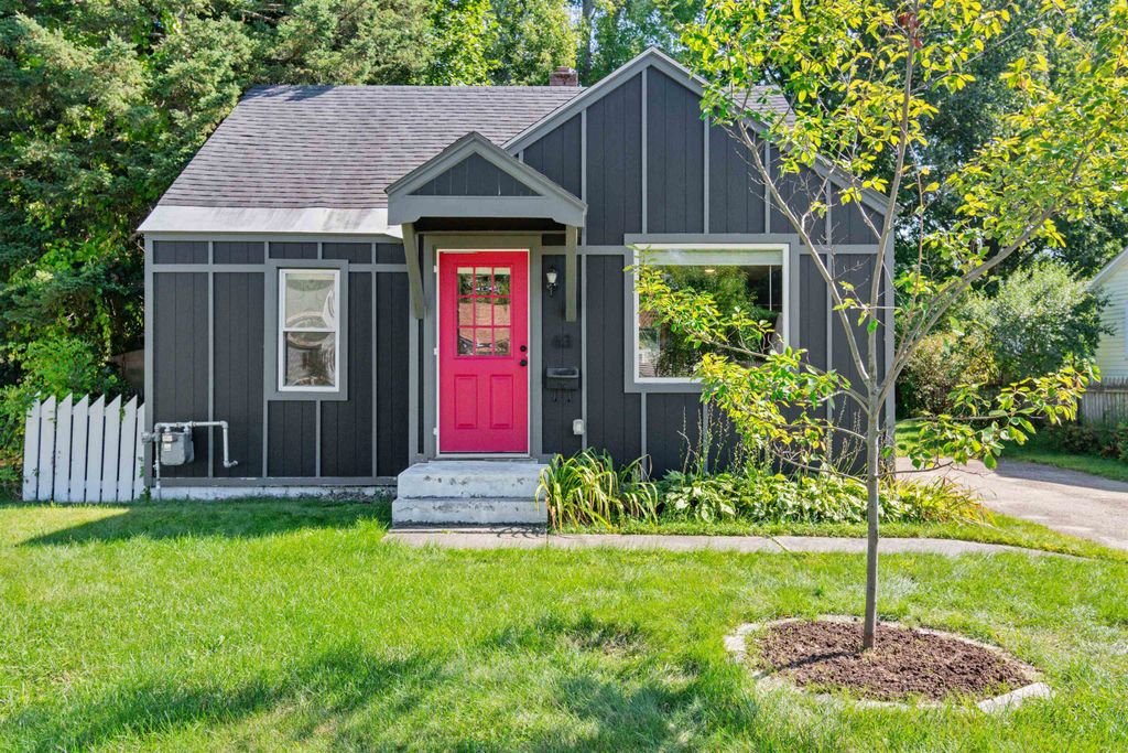 63 Birch Court, Burlington, VT 05408