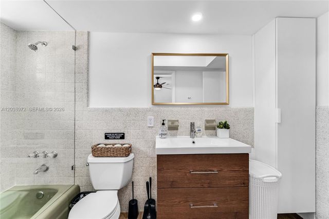 816 Polk Street 1, Hollywood, FL 33019